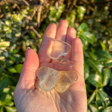 Load image into Gallery viewer, Fluorite Heart
